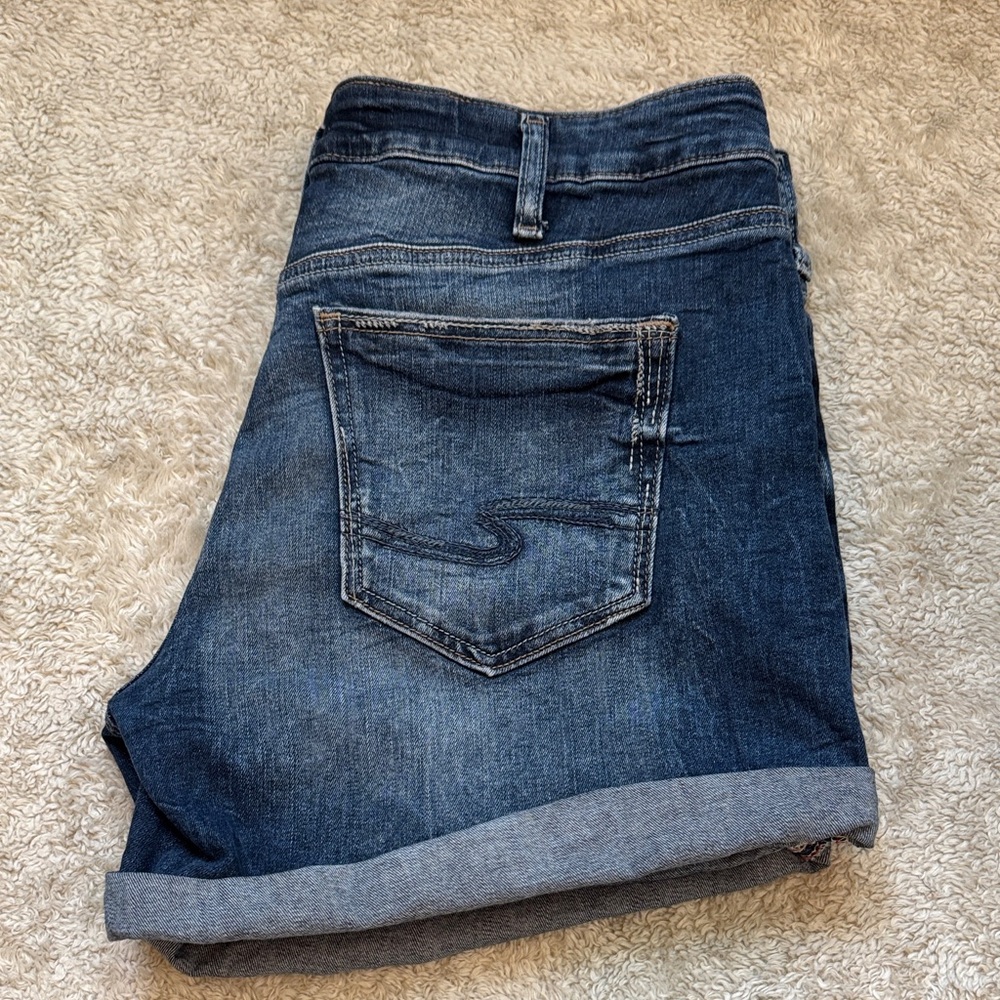 Silver Jeans Women's Dark Blue Jean Shorts